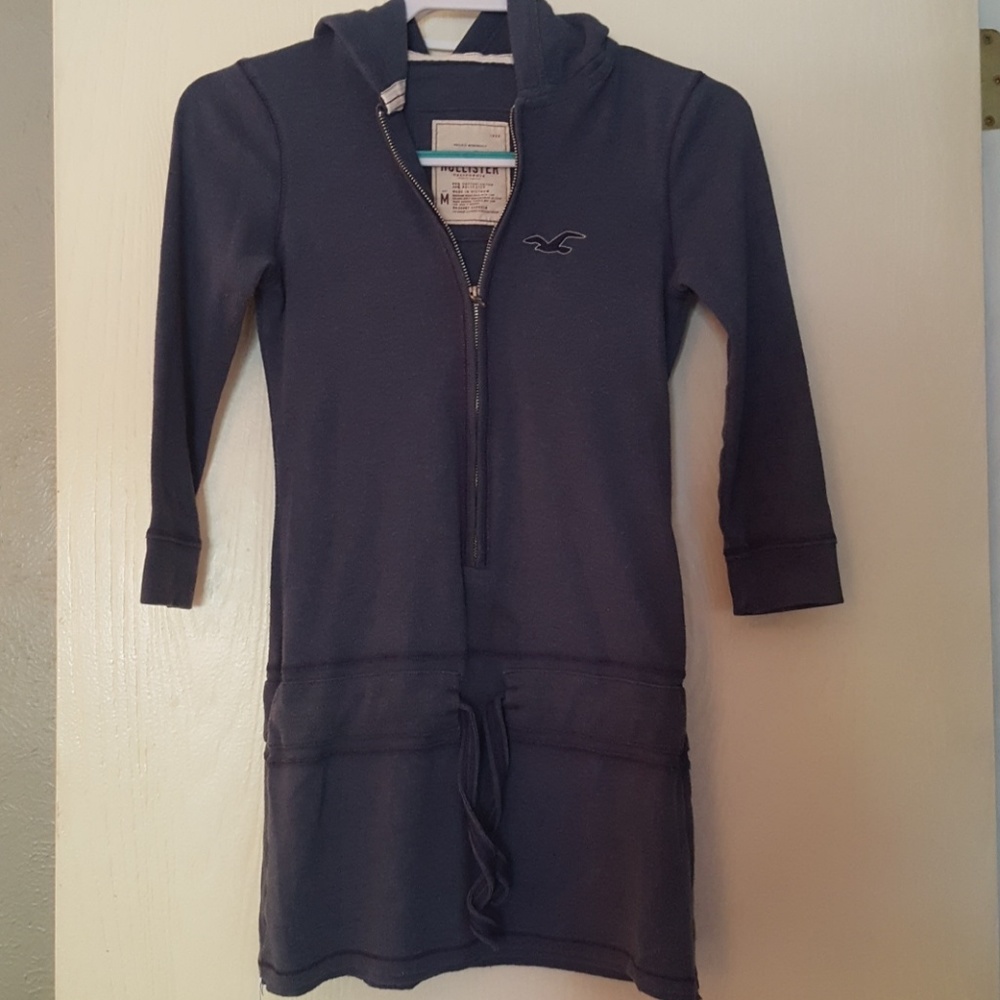 Holister Sweater